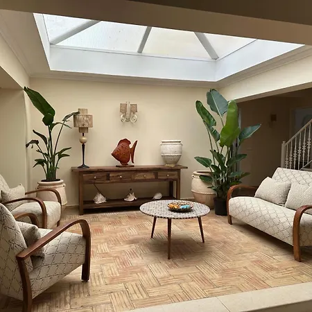 Casa Coral Villa *