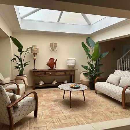 Casa Coral Villa *